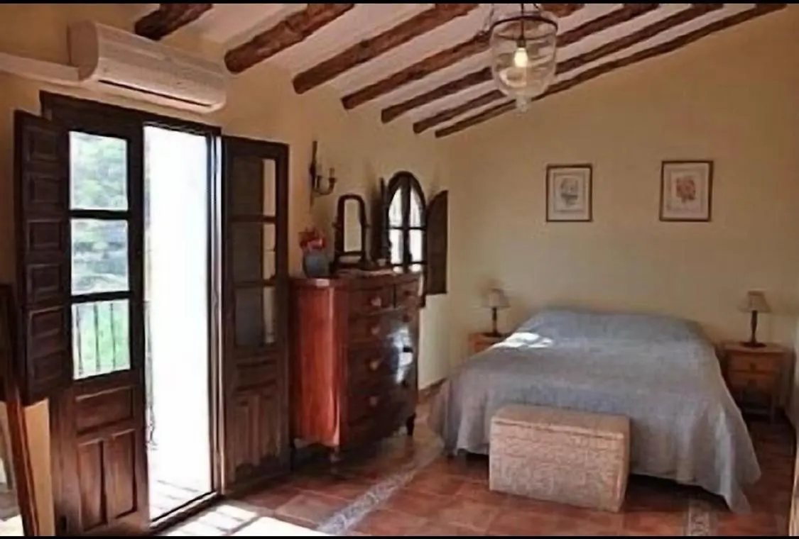 Lagar El Buho Villa Riogordo 0*,  Spain